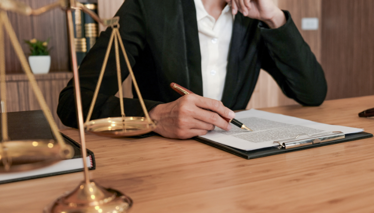 types of business law
	